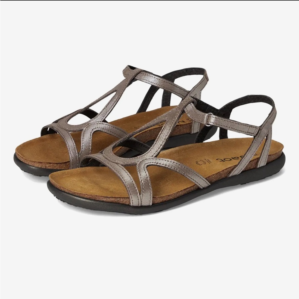 Naot Dorith Women's Metallic Fabric Sandals. Size 38